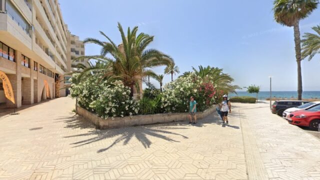 thumbnail-107.jpg