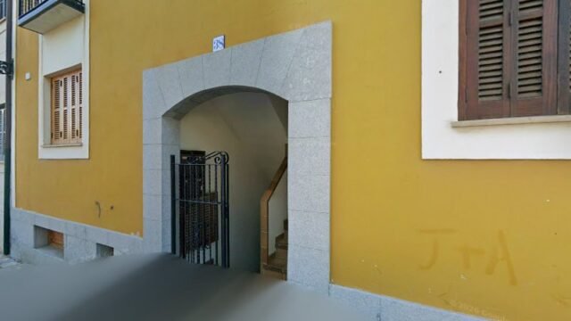thumbnail-37.jpg